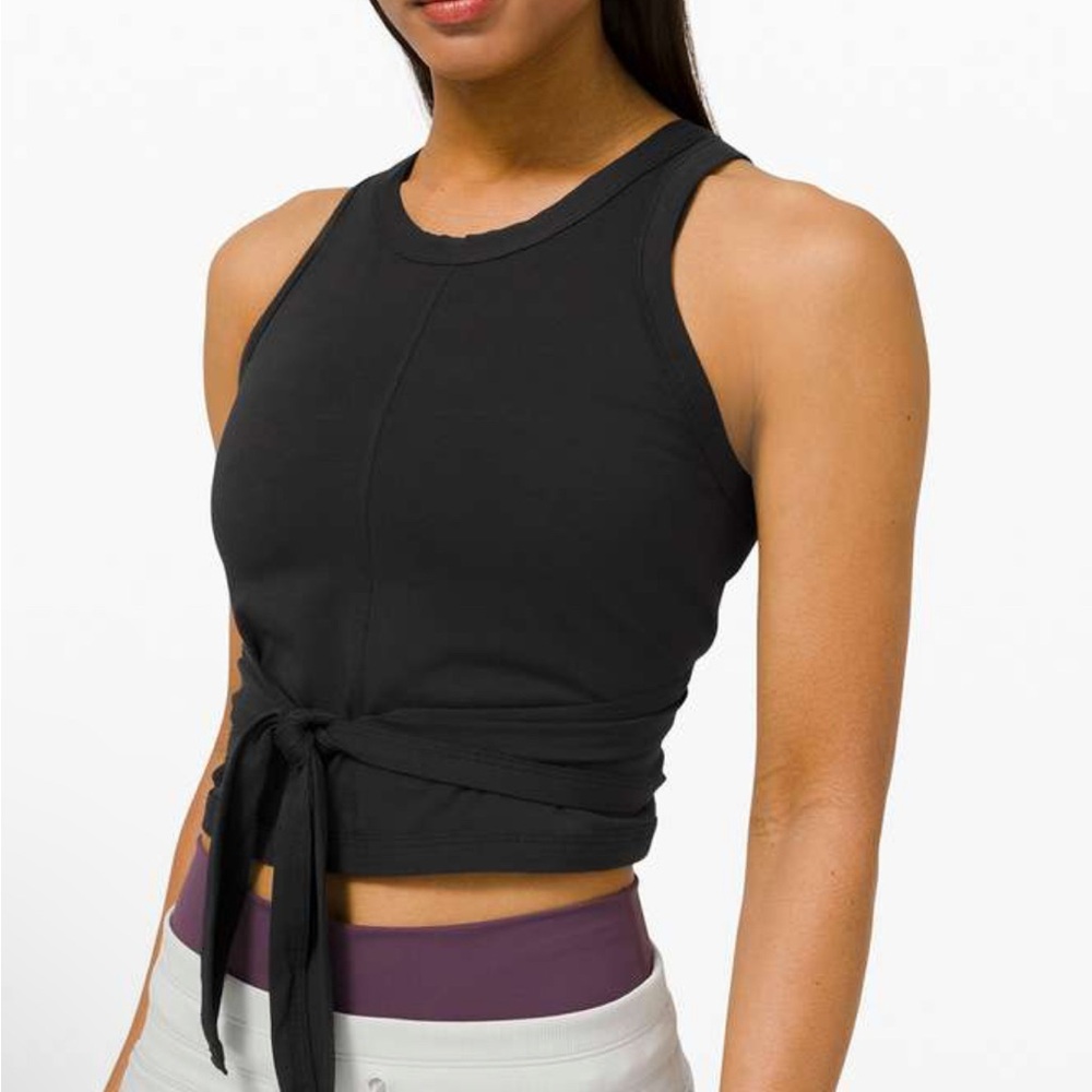 Lululemon its a tie wrap Crop Tank. Black. NWT